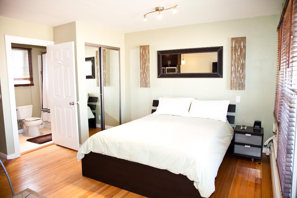 The Flagstone Boutique Inn & Suites Кейнаб Стая снимка